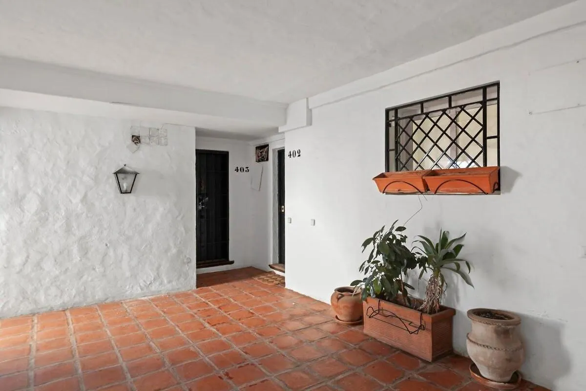 3 Habitaciones En Puerto Banus Marbella