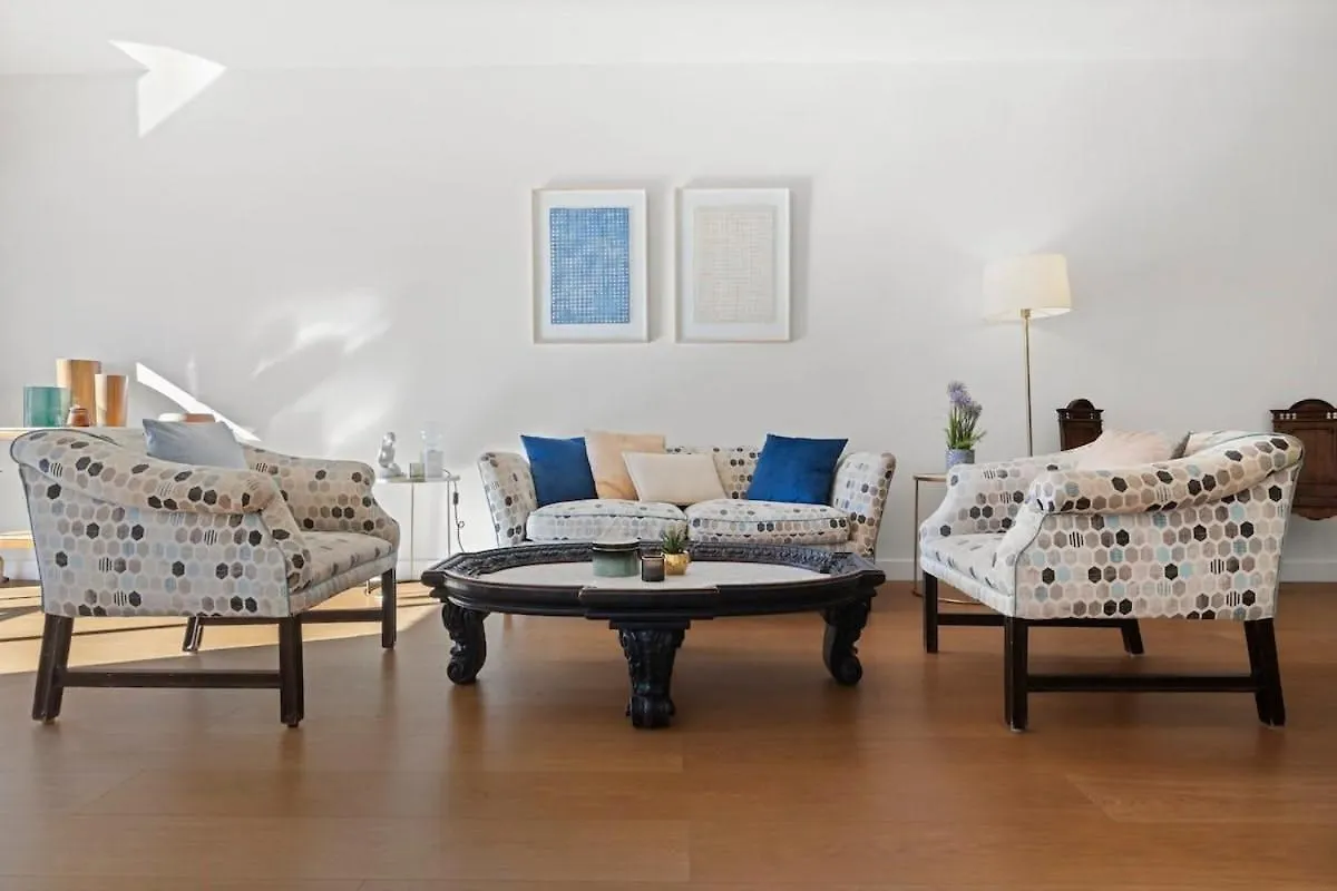 3 Habitaciones En Puerto Banus Marbella Spain