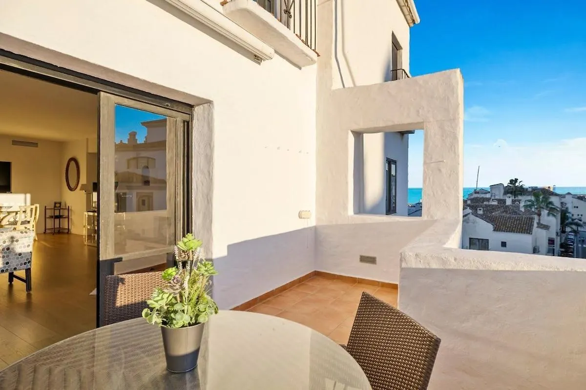 Apartment 3 Habitaciones En Puerto Banus Marbella Spain